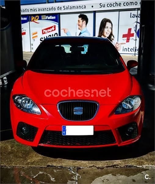 Rojo Usado 2006 Seat Leon Reference Berlina | 2500 € (Buen precio) - Imagen 1/3
