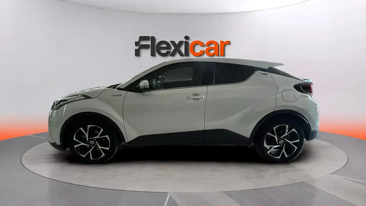 Usado Toyota C-HR Advance 122 CV (89 kW) 2021 Blanco SUV