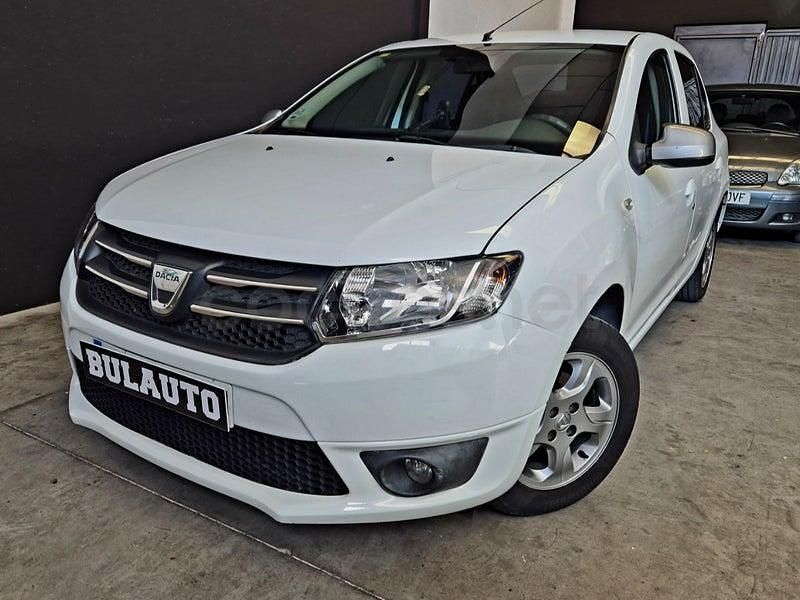 Usado Dacia Logan Ambiance 90 CV (66 kW) 2015 Blanco Berlina