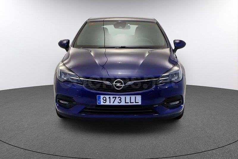 Usado Opel Astra GS Line 110 CV (80 kW) 2020 Azul Berlina