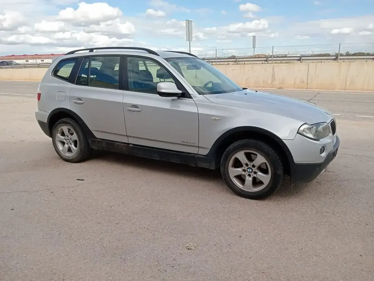 Usado BMW X3 184 CV (135 kW) 2010 Gris SUV