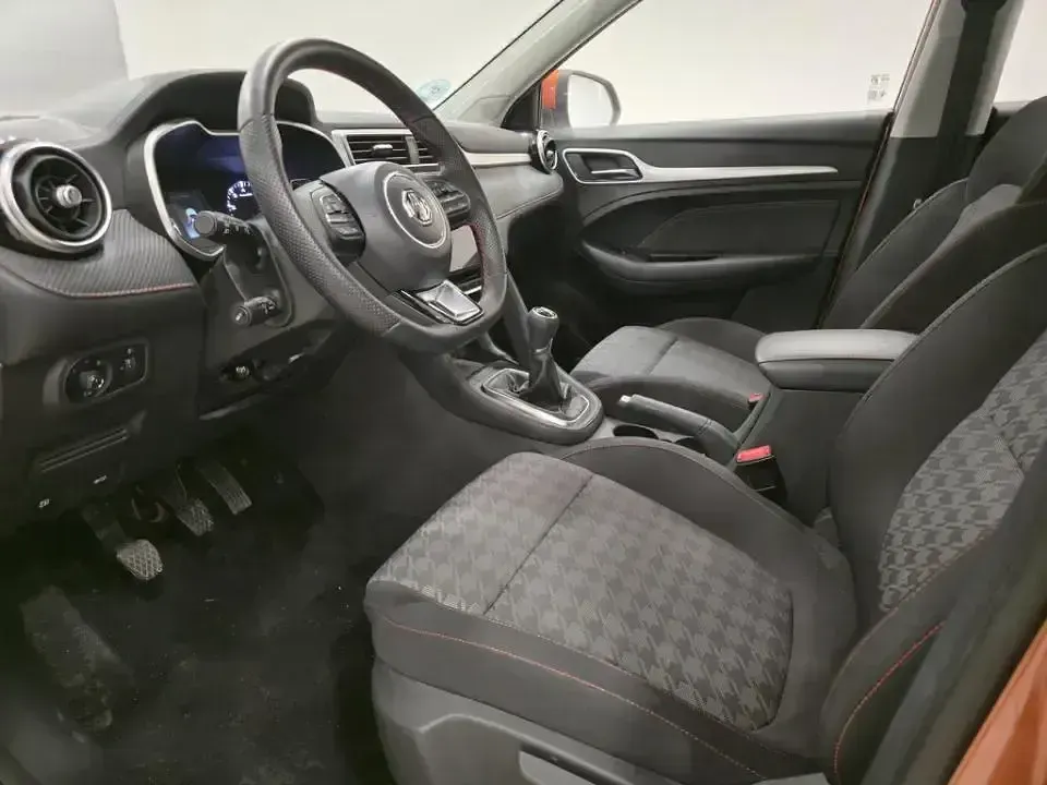 Usado MG ZS Comfort 106 CV (77 kW) 2025 Otro SUV