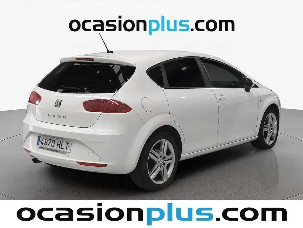 Usado Seat Leon Copa 105 CV (77 kW) 2012 Blanco Utilitario