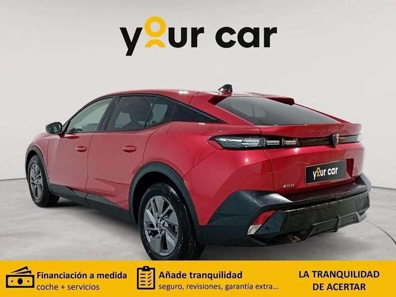 Usado Peugeot 408 Allure 136 CV (100 kW) 2025 Rojo SUV