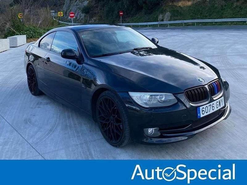 Negro Usado 2010 BMW 320 Coupe | 8990 € (Buen precio) - Imagen 1/3