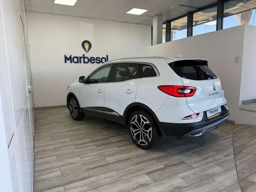 Usado Renault Kadjar Zen 159 CV (116 kW) 2022 Blanco SUV