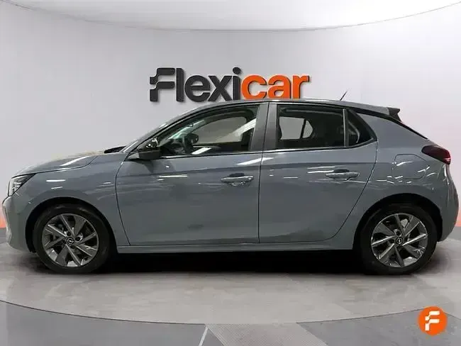 Usado Opel Corsa 100 CV (73 kW) 2024 Gris Utilitario