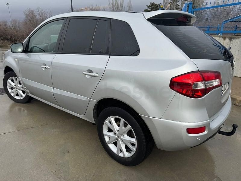 Usado Renault Koleos Dynamique 150 CV (110 kW) 2010 Gris / plata SUV