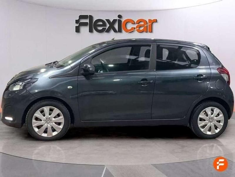 Usado Peugeot 108 Allure 82 CV (60 kW) 2017 Negro Utilitario