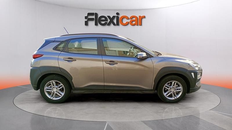 Usado Hyundai Kona 120 CV (88 kW) 2018 Gris SUV