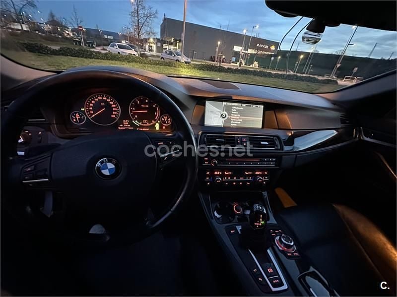 Käytetty BMW 530 235 HP (172 kW) 2010 Harmaa Sedan