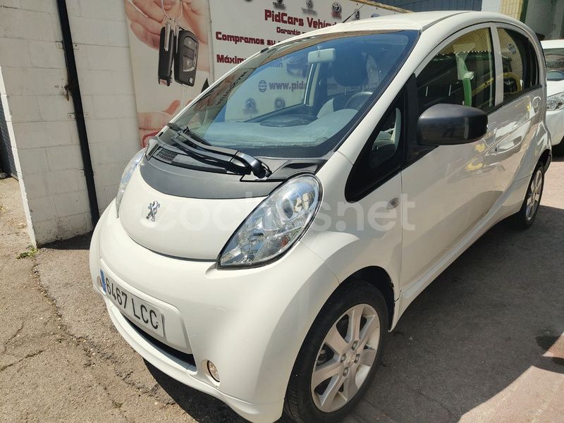 Eléctrico Usado 2019 Peugeot iON Utilitario | 8400 € - Imagen 1/4