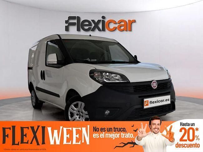 Blanco Usado 2020 Fiat Doblò Easy Monovolumen | 10.470 € (Precio justo) - Imagen 1/4