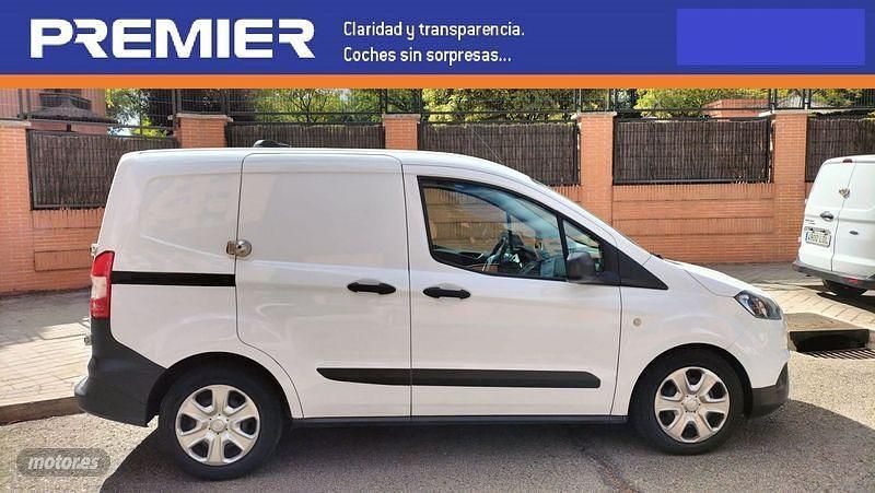 Blanco Usado 2019 Ford Transit Trend Van | 7017 € (Buen precio) - Imagen 1/4