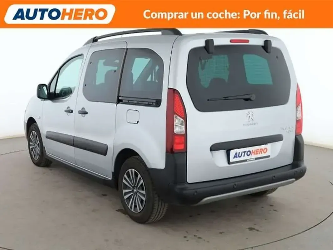 Usado Peugeot TePee 101 CV (74 kW) 2018 Gris Van