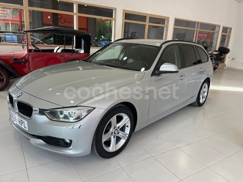 Gris / plata Usado 2013 BMW 318 Familiar | 13.500 € (Precio justo) - Imagen 1/4