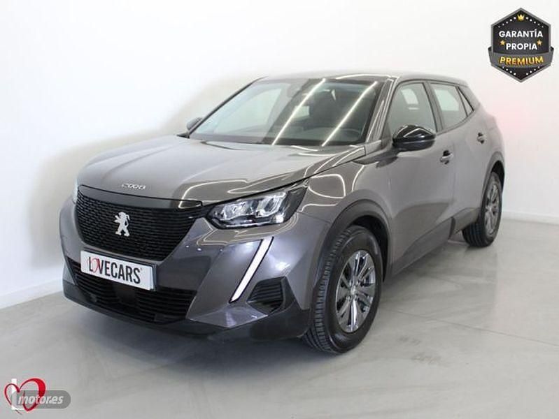 Usado Peugeot 2008 Active 111 CV (81 kW) 2022 Gris SUV