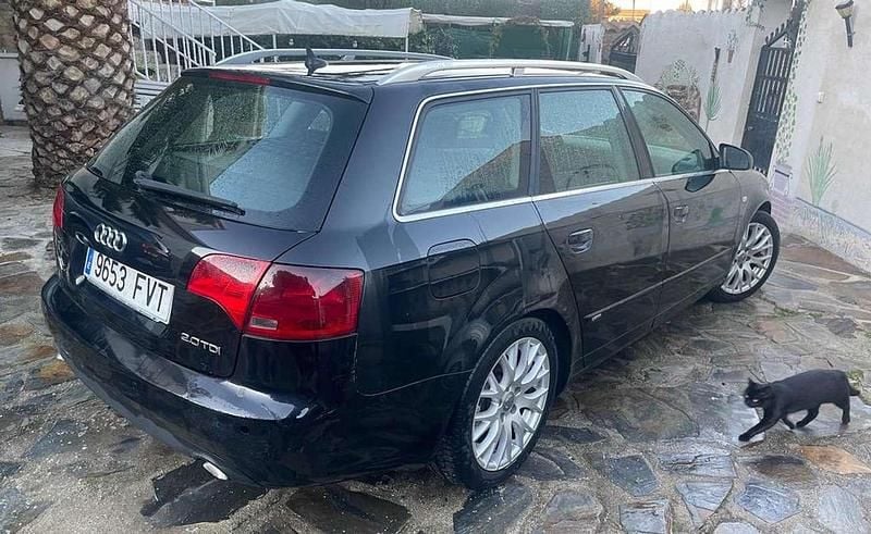 Usado Audi A4 S-Line 170 CV (125 kW) 2007 Negro Familiar