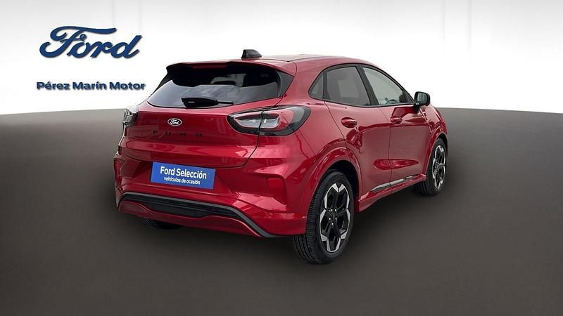 Usado Ford Puma ST-Line X 125 CV (91 kW) 2025 Rojo fantastic SUV