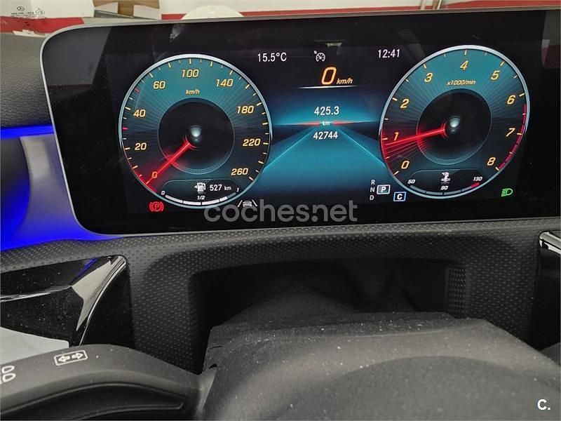 Usado Mercedes A200 163 CV (119 kW) 2020 Azul Berlina