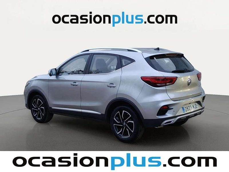 Usado MG ZS Luxury 111 CV (81 kW) 2023 Plateado SUV