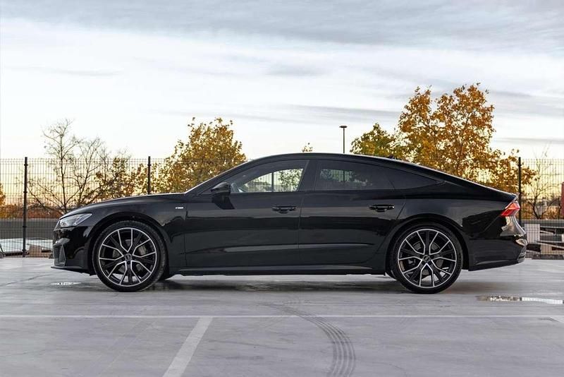 Usado Audi A7 Sportback Ambiente 286 CV (210 kW) 2023 Negro Utilitario