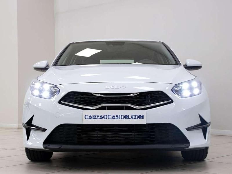 Nuevo Kia Ceed 101 CV (74 kW) 2025 Blanco Utilitario