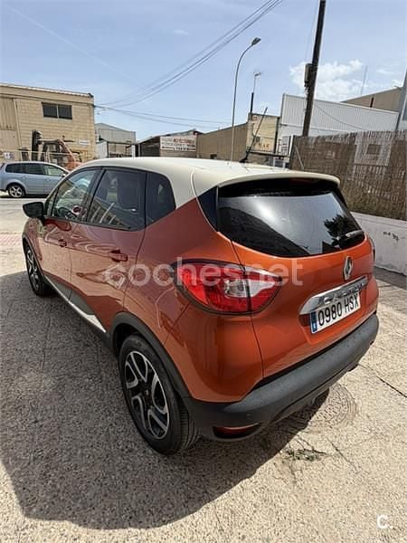 Usado Renault Captur Zen 90 HP (66 kW) 2013 Laranja SUV