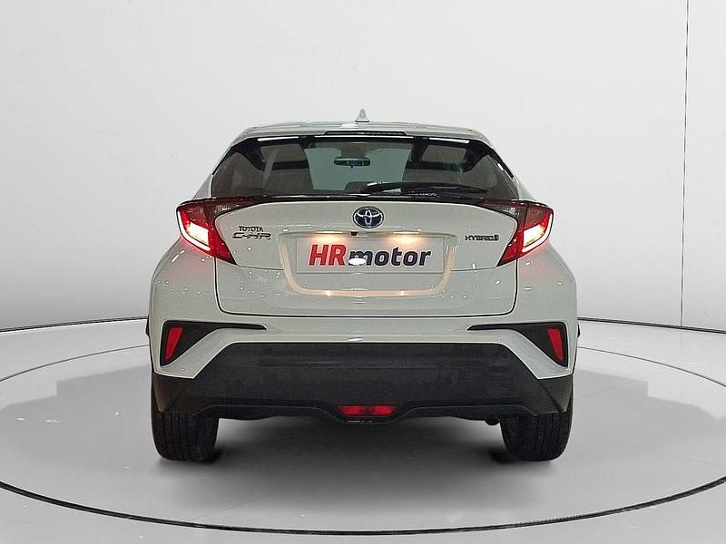 Usado Toyota C-HR Edition 140 CV (102 kW) 2023 Blanco SUV