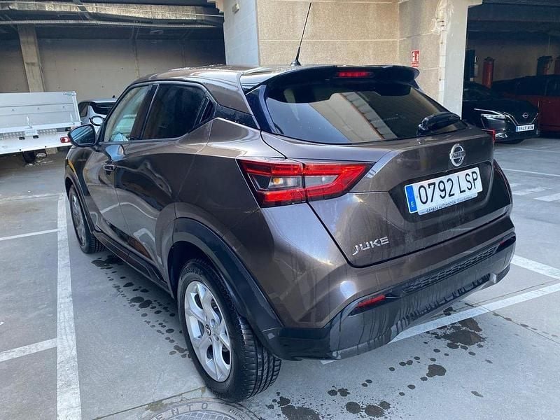 Usado Nissan Juke Acenta 114 CV (83 kW) 2021 Bronce SUV