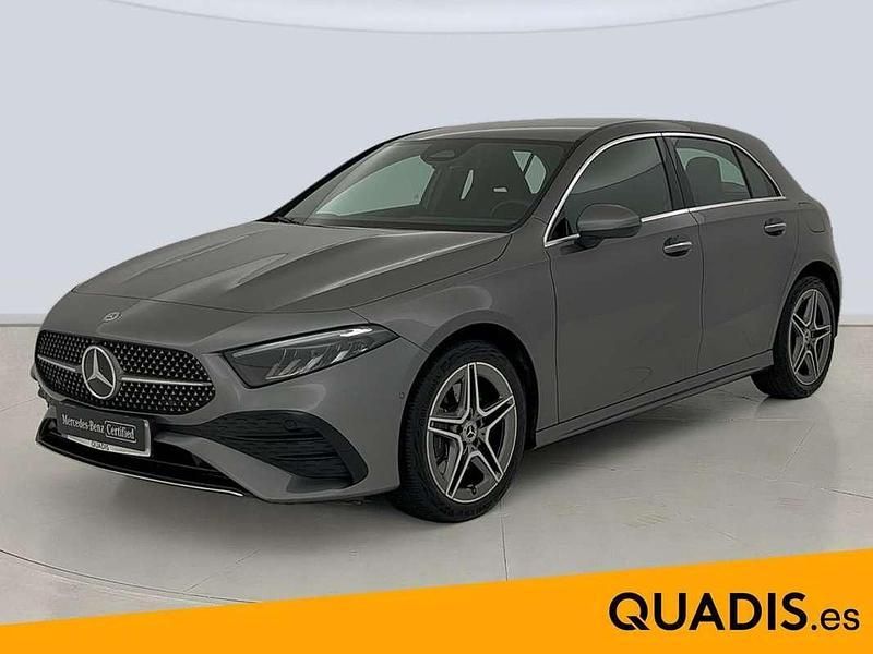 Gris montaña Usado 2024 Mercedes A250 Advanced Utilitario | 38.900 € (Caro) - Imagen 1/4
