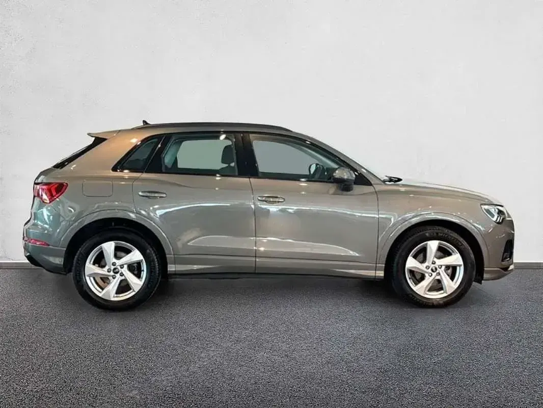 Usado Audi Q3 Advanced 150 CV (110 kW) 2024 Gris SUV