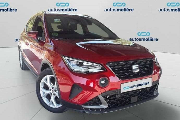 Usado Seat Arona FR 116 CV (85 kW) 2024 Rojo SUV