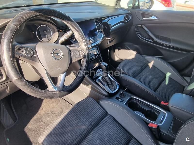 Usado Opel Astra Elegance 122 CV (89 kW) 2020 Blanco Berlina