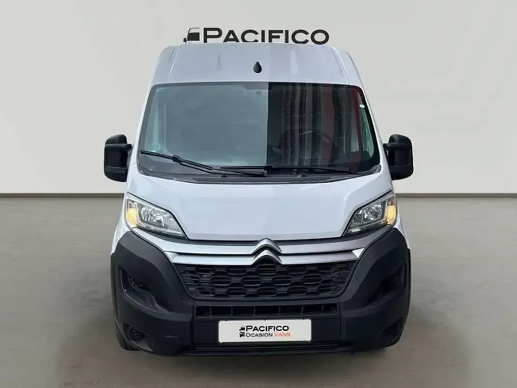 Usado Citroën Jumper 120 CV (88 kW) 2021 Blanco Monovolumen