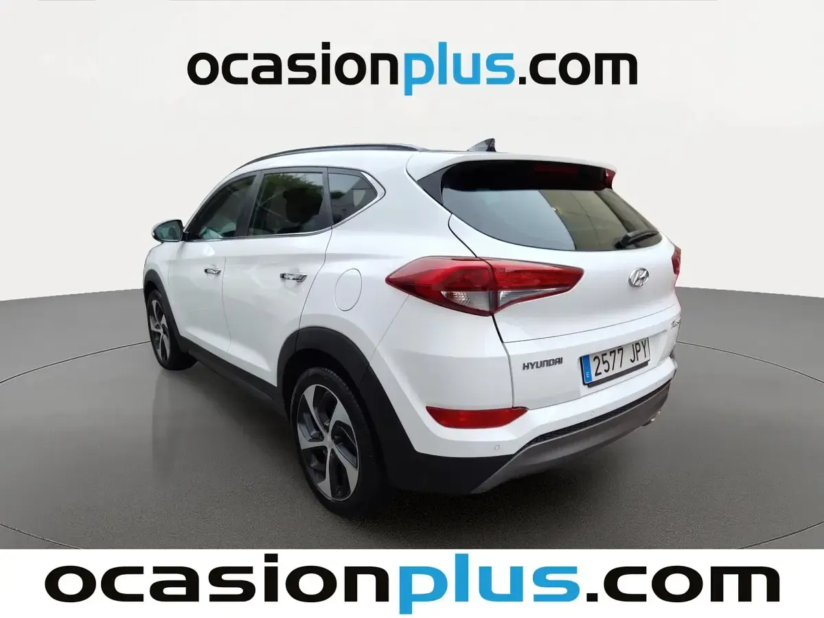 Usado Hyundai Tucson 136 CV (100 kW) 2016 Blanco SUV