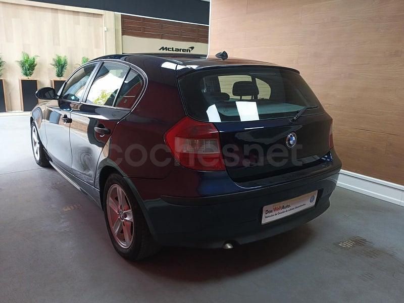 Usado BMW 118 122 CV (89 kW) 2006 Azul Utilitario