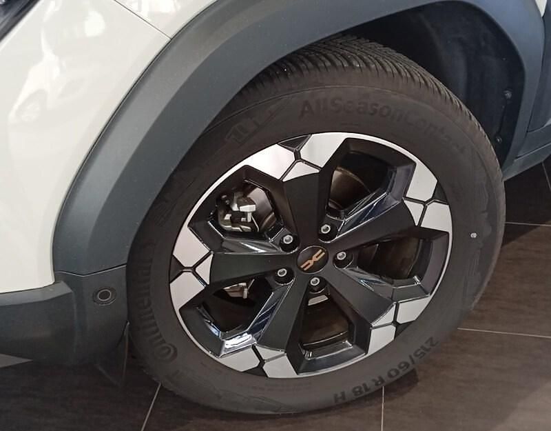 Usado Dacia Duster Extreme 140 CV (102 kW) 2024 Marrón SUV