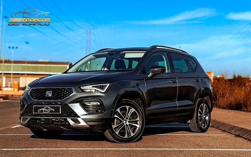 Usado Seat Ateca Style 150 CV (110 kW) 2021 Gris SUV