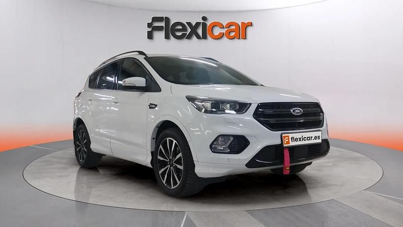 Blanco Usado 2019 Ford Kuga ST-Line SUV | 15.890 € (Buen precio) - Imagen 1/4