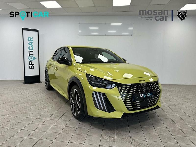 Usado Peugeot 208 GT 114 kW (156 CV) 2024 Amarillo Utilitario