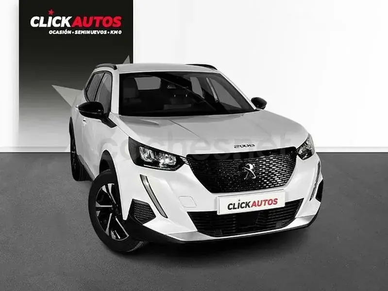 Usado Peugeot 2008 Allure 130 CV (95 kW) 2023 Blanco SUV