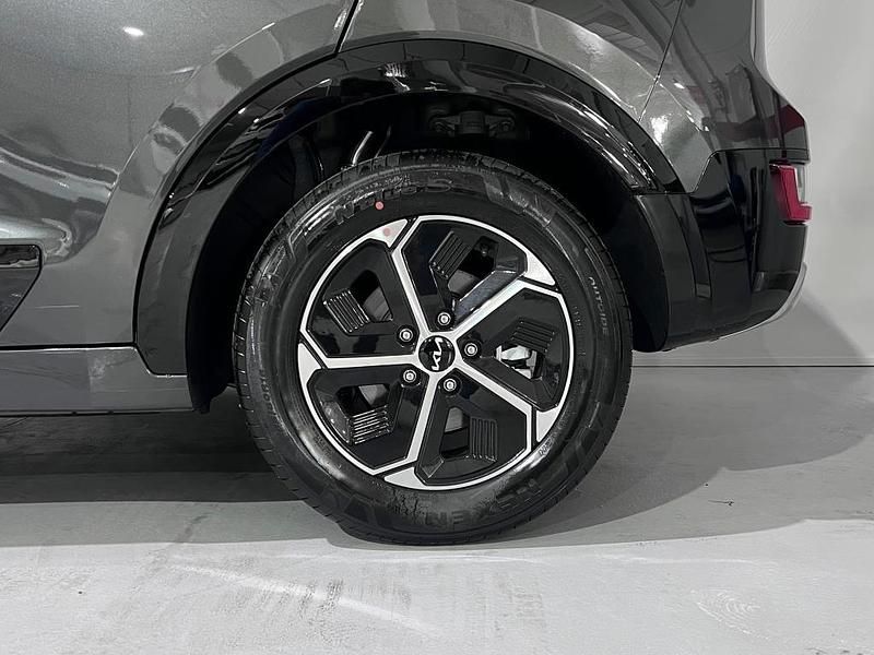 Usado Kia Niro 141 CV (103 kW) 2024 Interstellar gray (agt) SUV