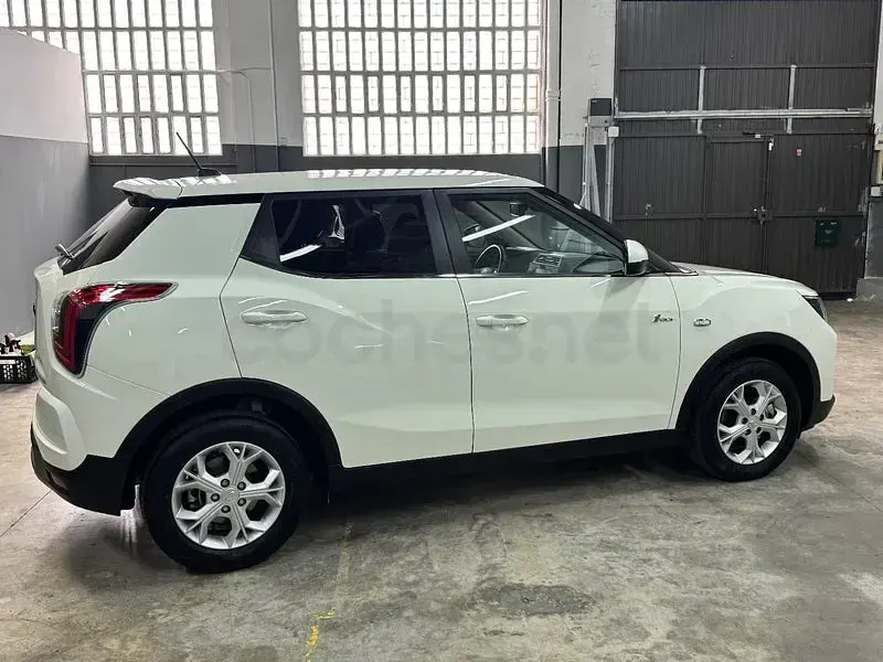 Usado SsangYong Tivoli 135 CV (99 kW) 2024 Blanco SUV