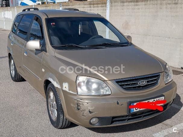 Usado Kia Carens EX 112 CV (82 kW) 2003 Beige Monovolumen