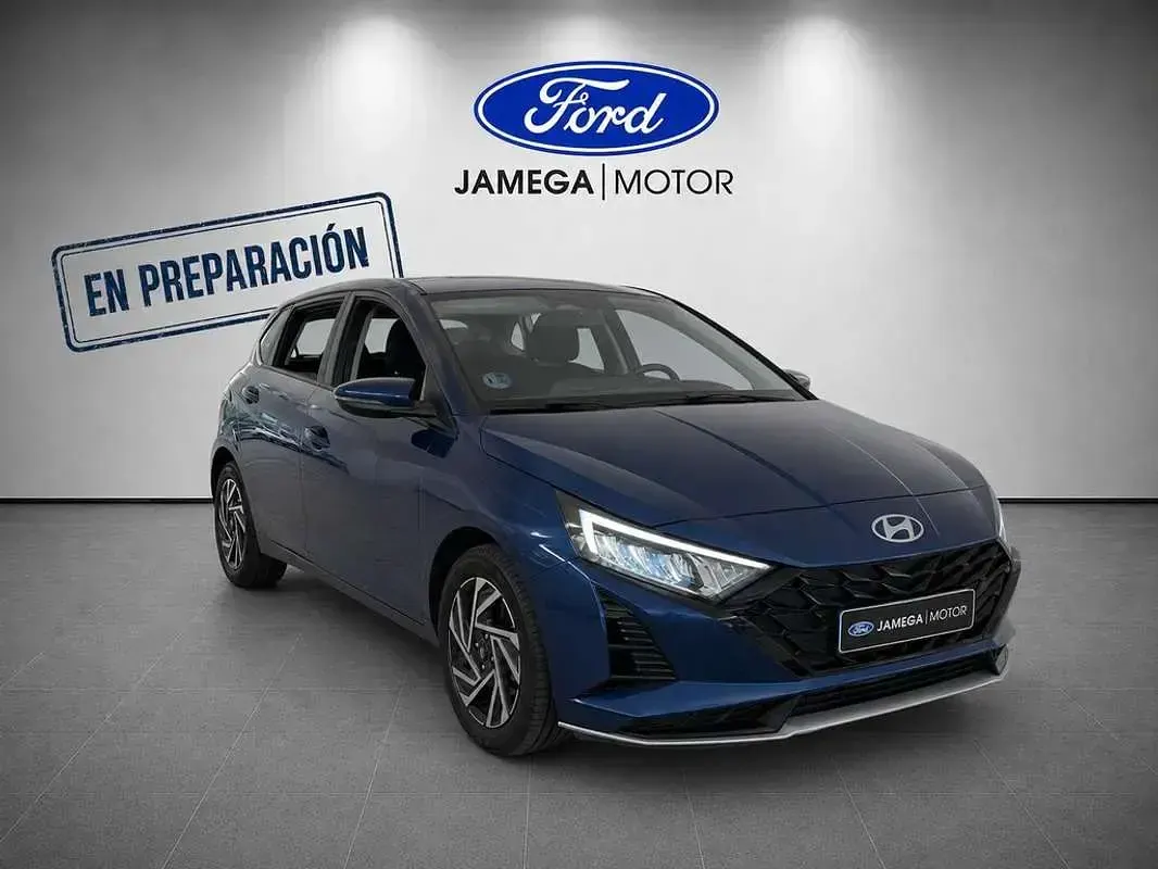 Usado Hyundai i20 99 CV (72 kW) 2025 Azul Utilitario