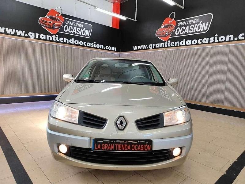 Usado Renault Mégane II Privilege 111 CV (81 kW) 2006 Beige Berlina