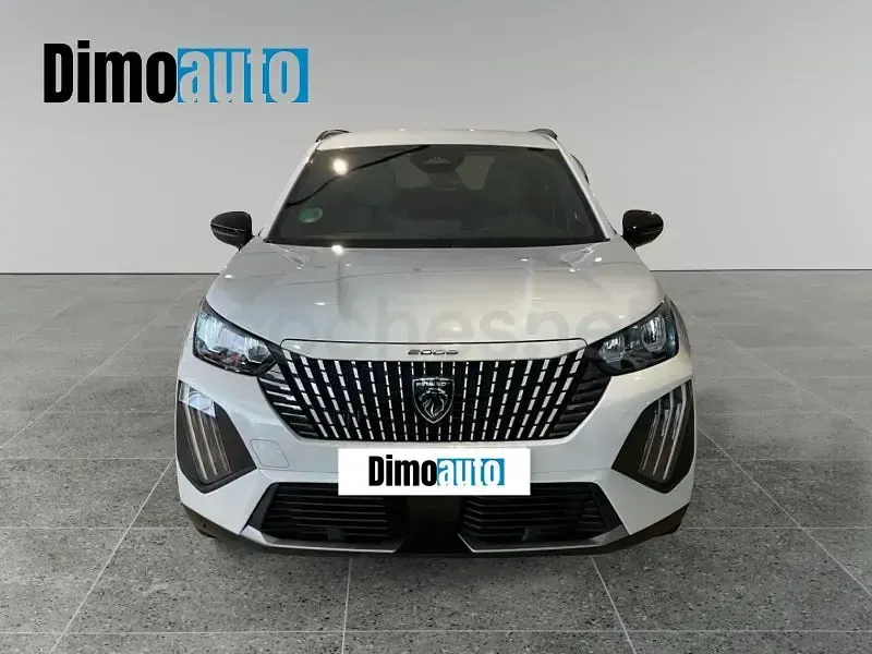 Usado Peugeot 2008 Allure 100 CV (73 kW) 2025 Blanco SUV