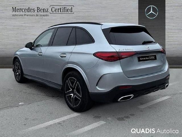 Usado Mercedes GLC220 AMG line 197 CV (144 kW) 2025 Plata hightech