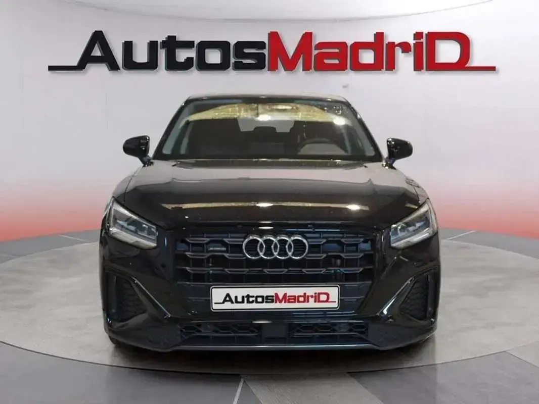 Używany Audi Q2 Advanced Plus 116 KM (85 kW) 2022 Czarny SUV